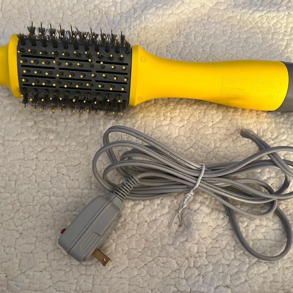DryBar The Double Shot Oval Blow-Dryer Brush LIKE NEW